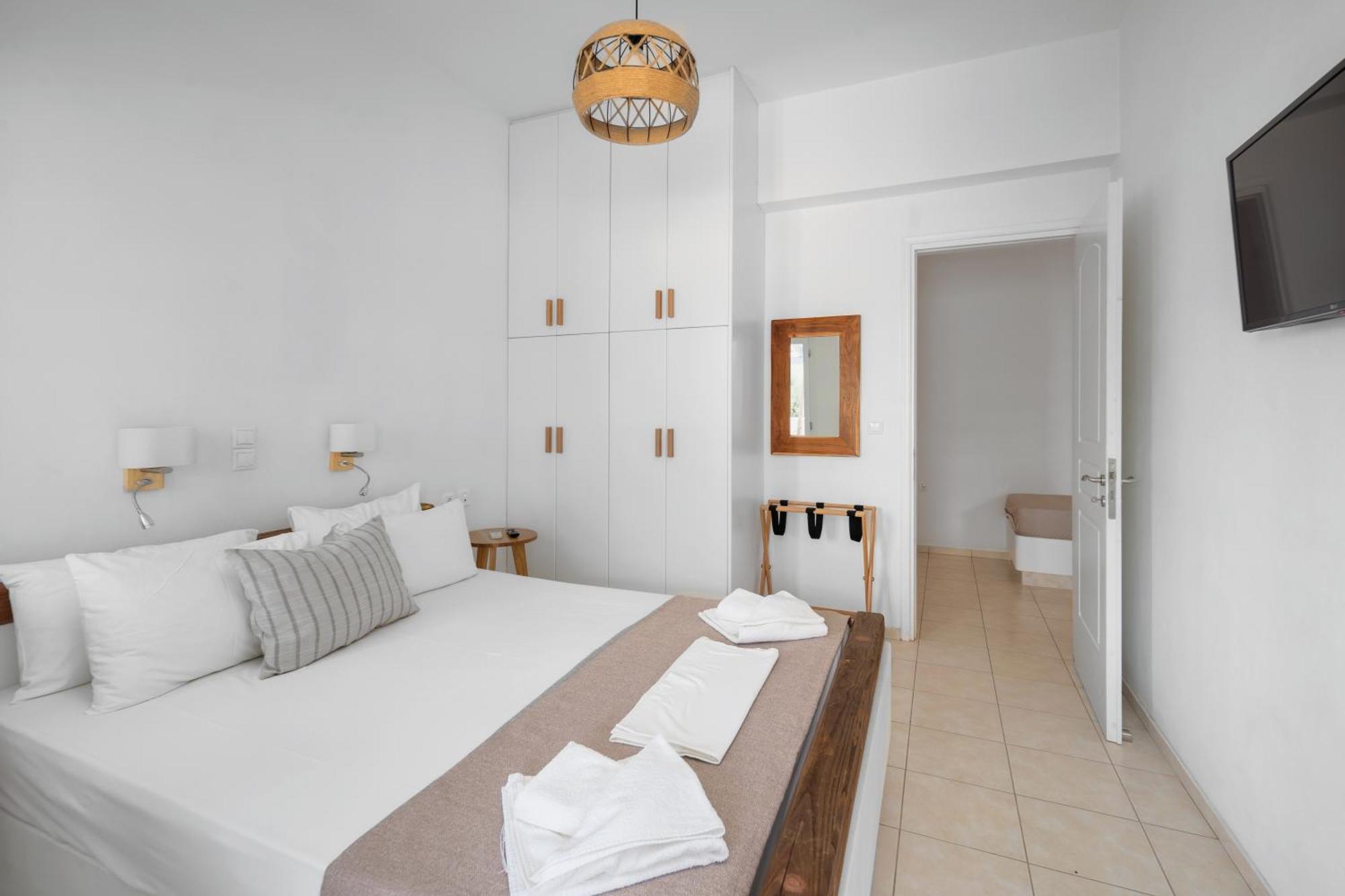Galazio Seaside Apartments Livadakia الغرفة الصورة