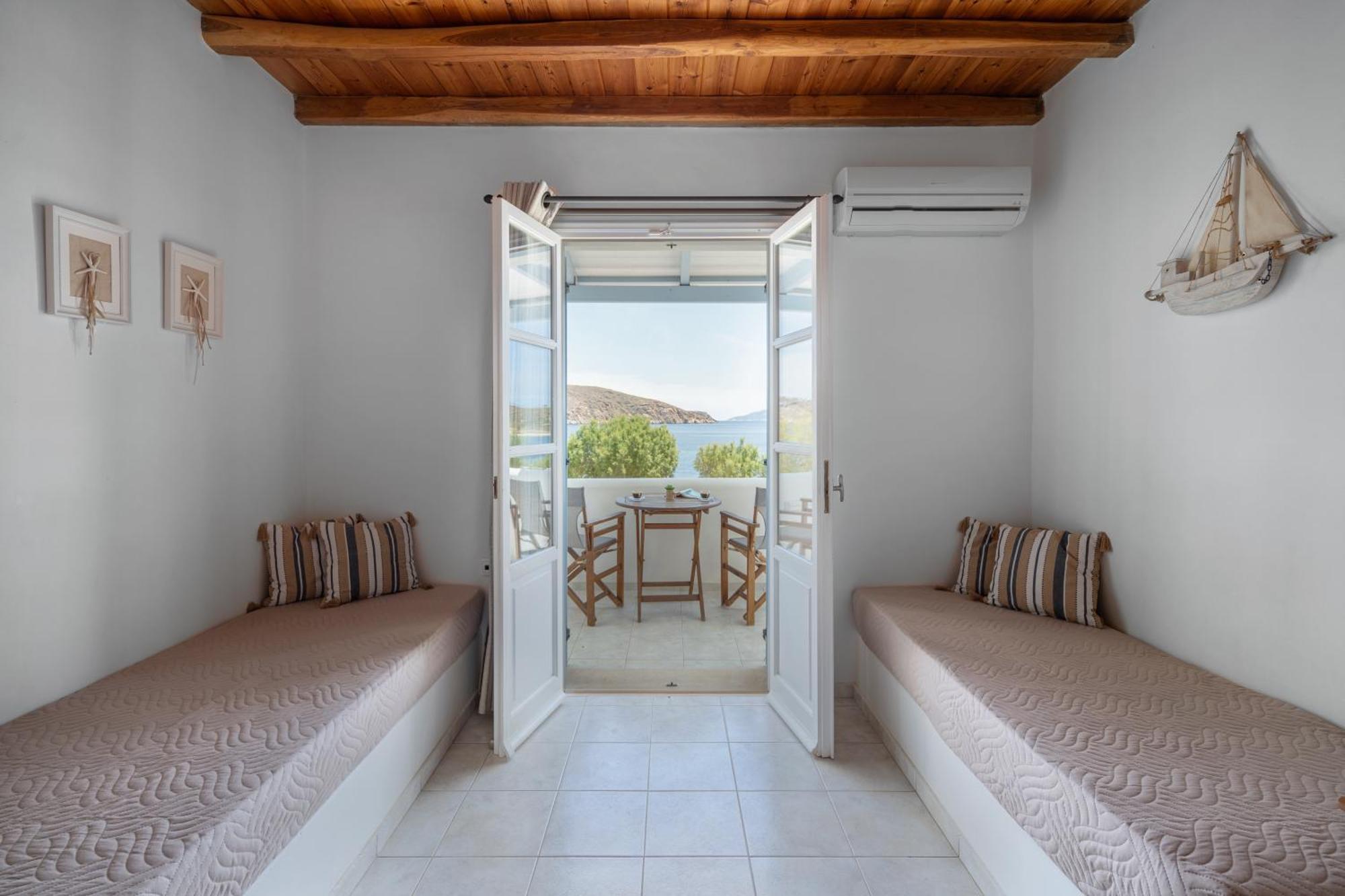 Galazio Seaside Apartments Livadakia المظهر الخارجي الصورة