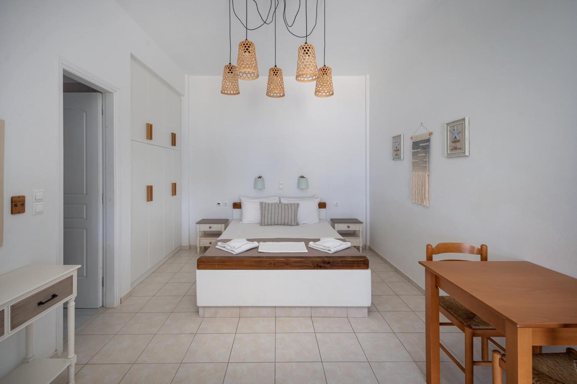 Galazio Seaside Apartments Livadakia المظهر الخارجي الصورة